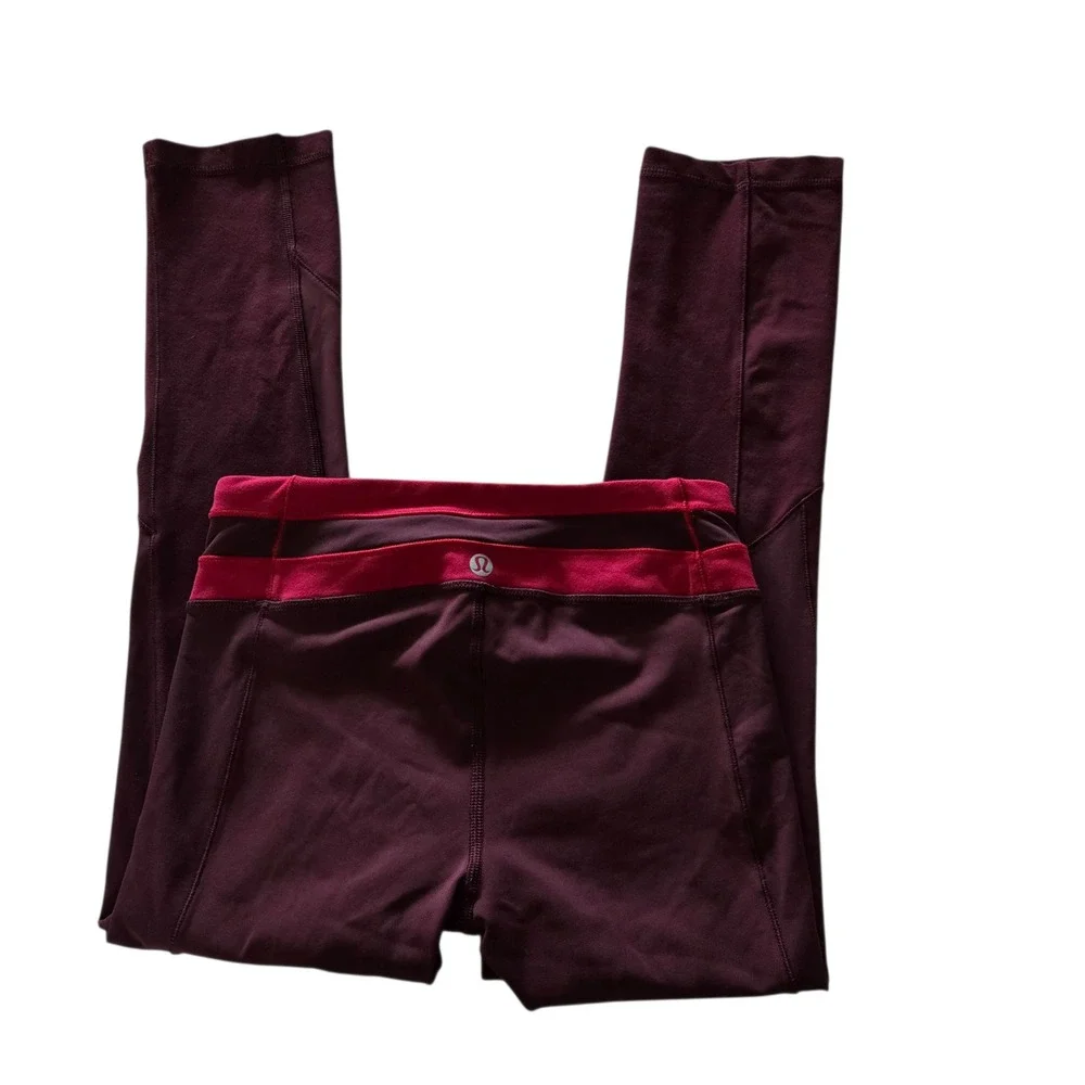 Lululemon Athletica Burgundy Magenta Cropped‎ Yoga Leggings Size 2 WL6